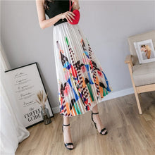 Load image into Gallery viewer, Cap Point 25 / One Size Fashion Pleated Elastic High Waist Mid-Calf Skirt
