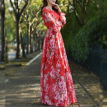 Load image into Gallery viewer, Cap Point Amelia Loose Floral Flowy Chiffon Printed Maxi Dress
