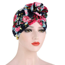 Load image into Gallery viewer, Cap Point Chain Printed Big Flower headscarf
