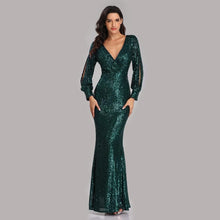 Load image into Gallery viewer, Cap Point Dark Green / 2 Sexy V-neck Mermaid Evening Dress
