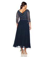 Load image into Gallery viewer, Cap Point Elegant V Neck Lace Mother Of The Bride Dress
