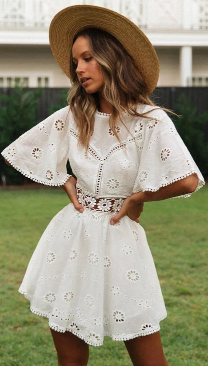 Cap Point Elegant White Floral Embroidery Cotton Dress