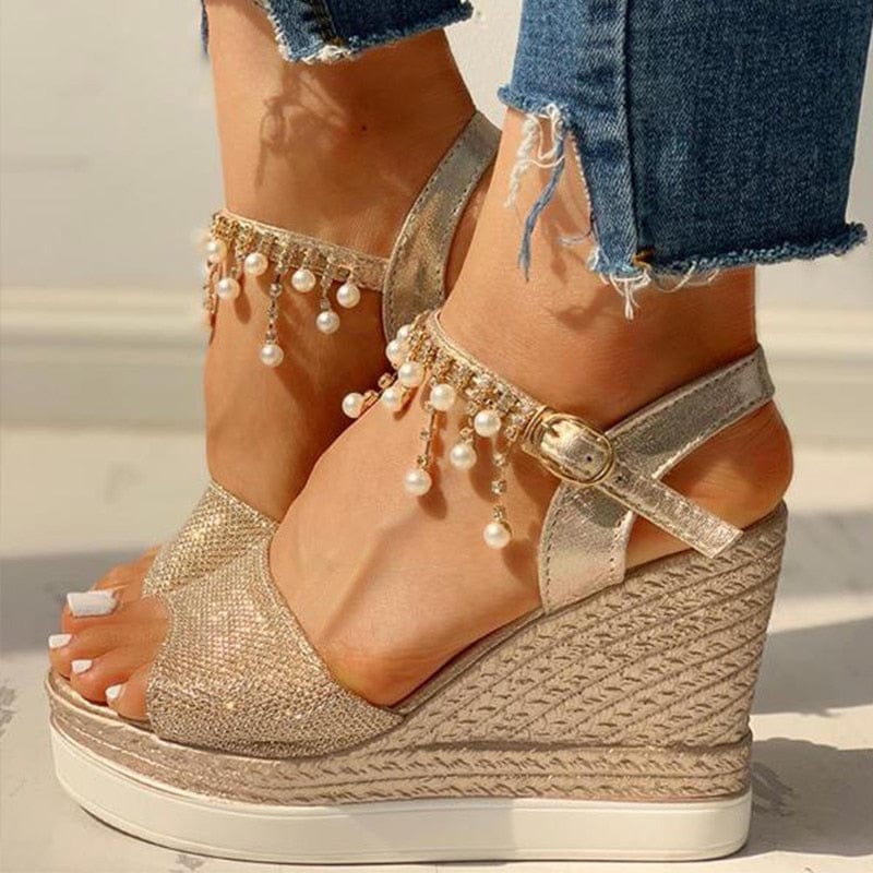 Cap Point Elsa Summer Bead Studded Detail Platform Sandals