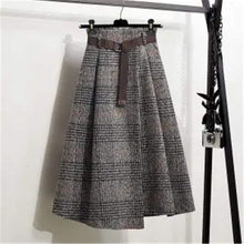 Load image into Gallery viewer, Cap Point gray / L England Style Vintage Pleated  Wool Midi Skirts 
