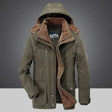 Load image into Gallery viewer, Cap Point Green / XS Winter coat with fur lining and removable hood for men
