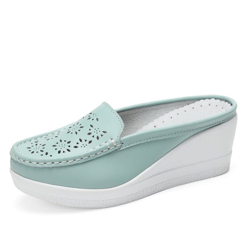Cap Point Holande Elegant Wedge Flip Flops