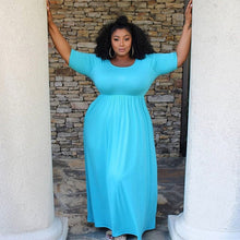 Load image into Gallery viewer, Cap Point Marianne Plus Size Short Sleeve Floor Maxi Dress
