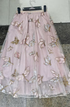 Load image into Gallery viewer, Cap Point Pink / One Size Perline Flowers Embroidery Tulle High Waist Midi Pleated Maxi Skirt
