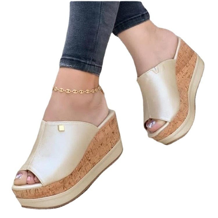 Cap Point Summer Peep Toe Sandals Fashion Platform Slippers
