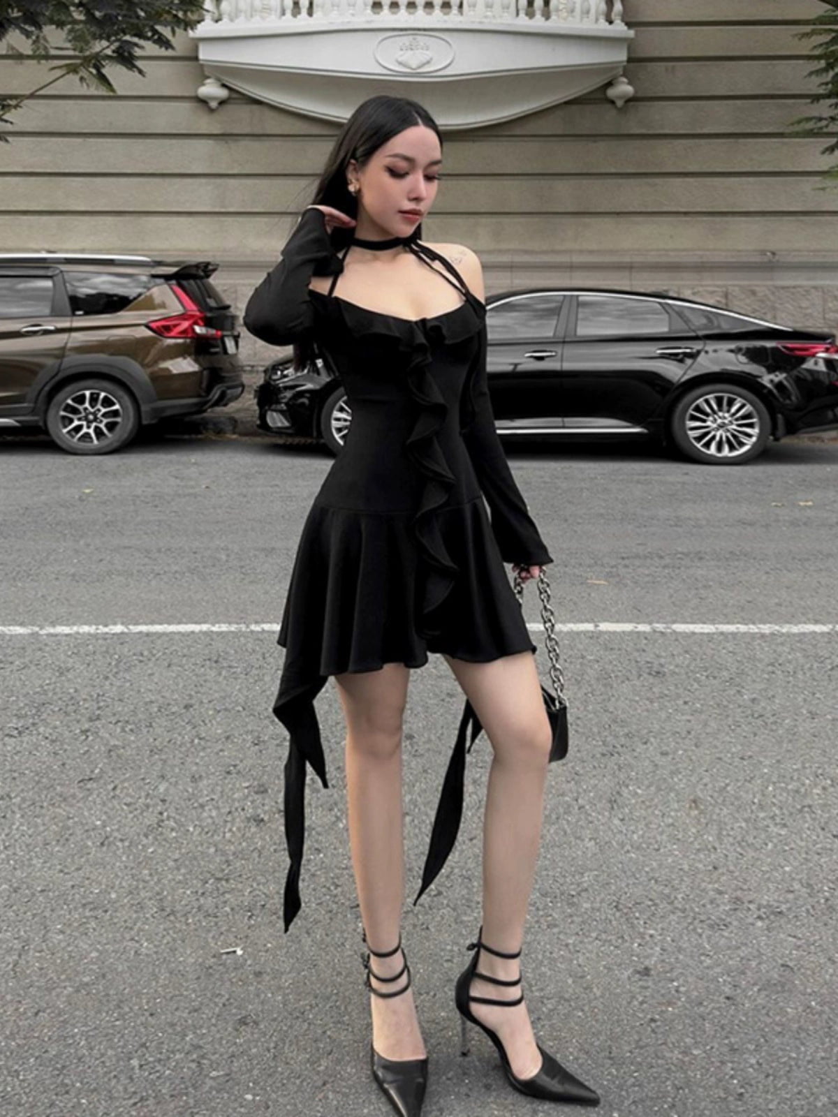 Cap Point Valeria Pure Desire Asymmetrical Design Halterneck Dress