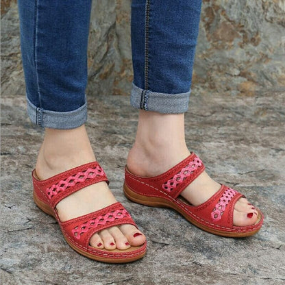 Cap Point Women's Retro Wedge Sandals
