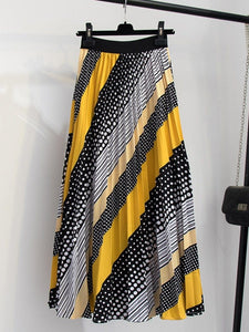 Cap Point Yellow / One Size Multicolor Pleated Maxi Skirt